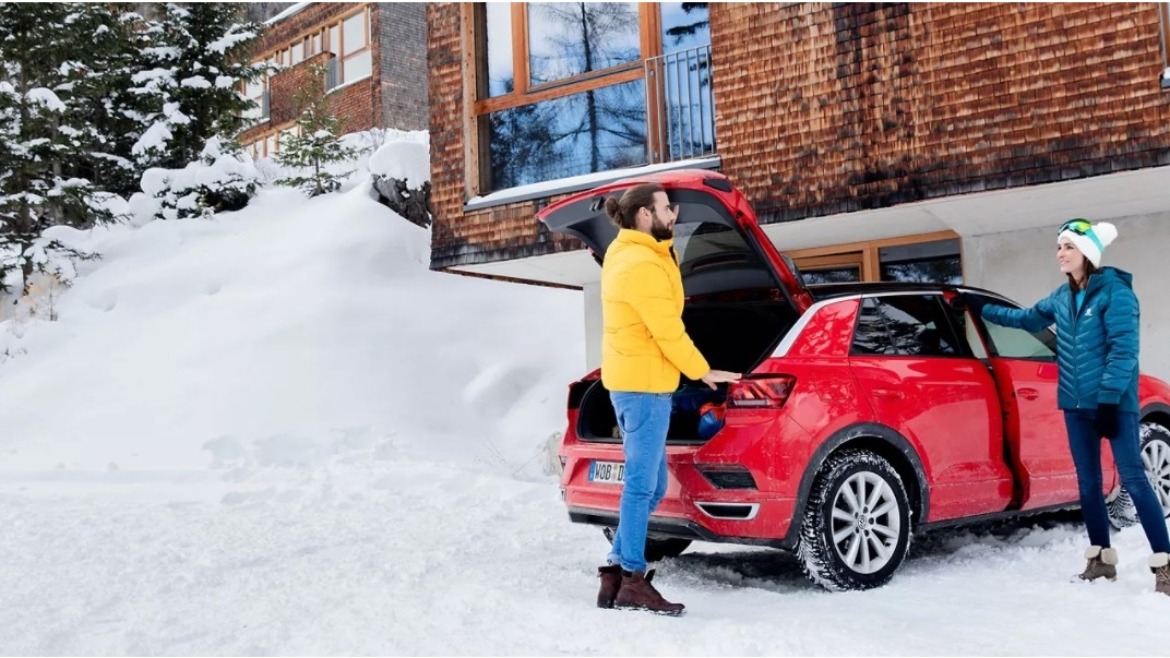 Volkswagen tyre in the snow