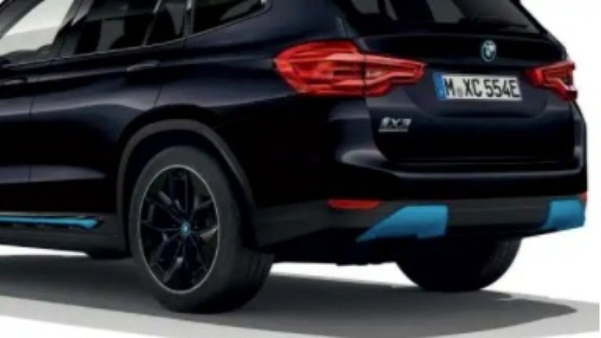 BMW iX3 rear end with exclusive BMW i blue accent trims