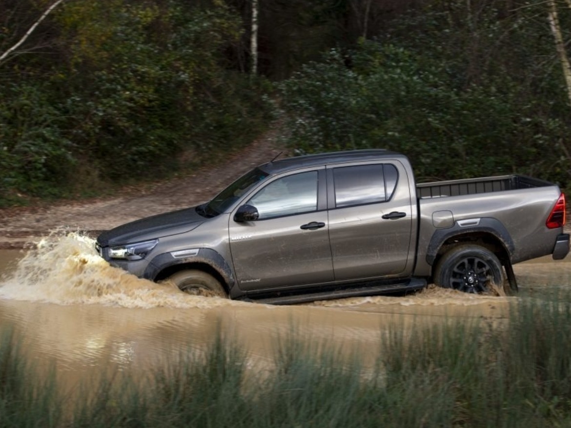 New Toyota Hilux Water Wading