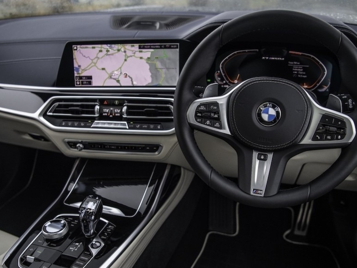 New BMW X7 technology