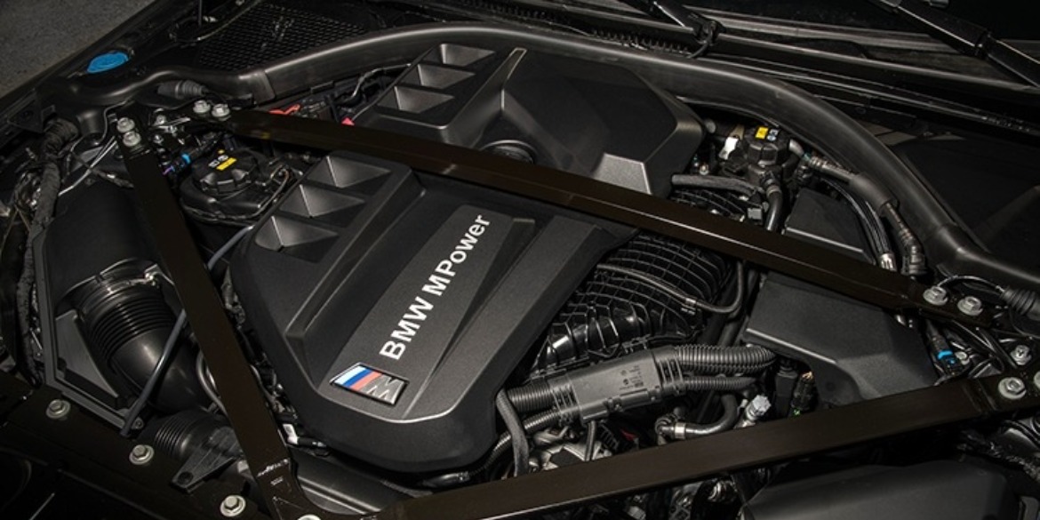 BMW M3 Competition Engine Bay