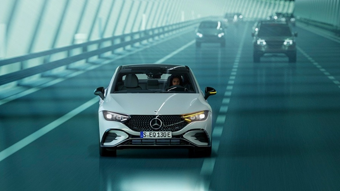 New Mercedes-Benz EQE Interior