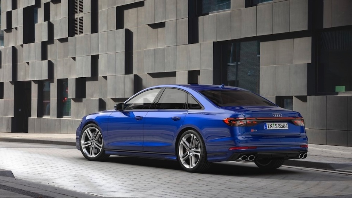 New Audi S8 Performance