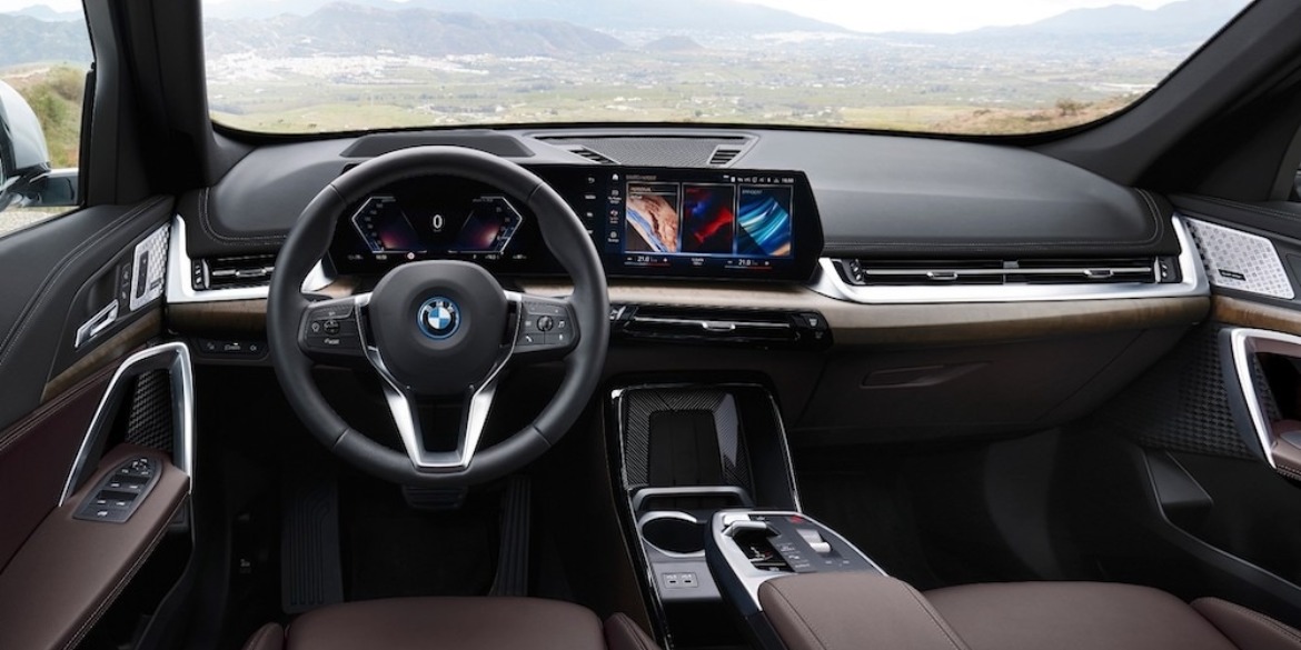New BMW iX1 2022