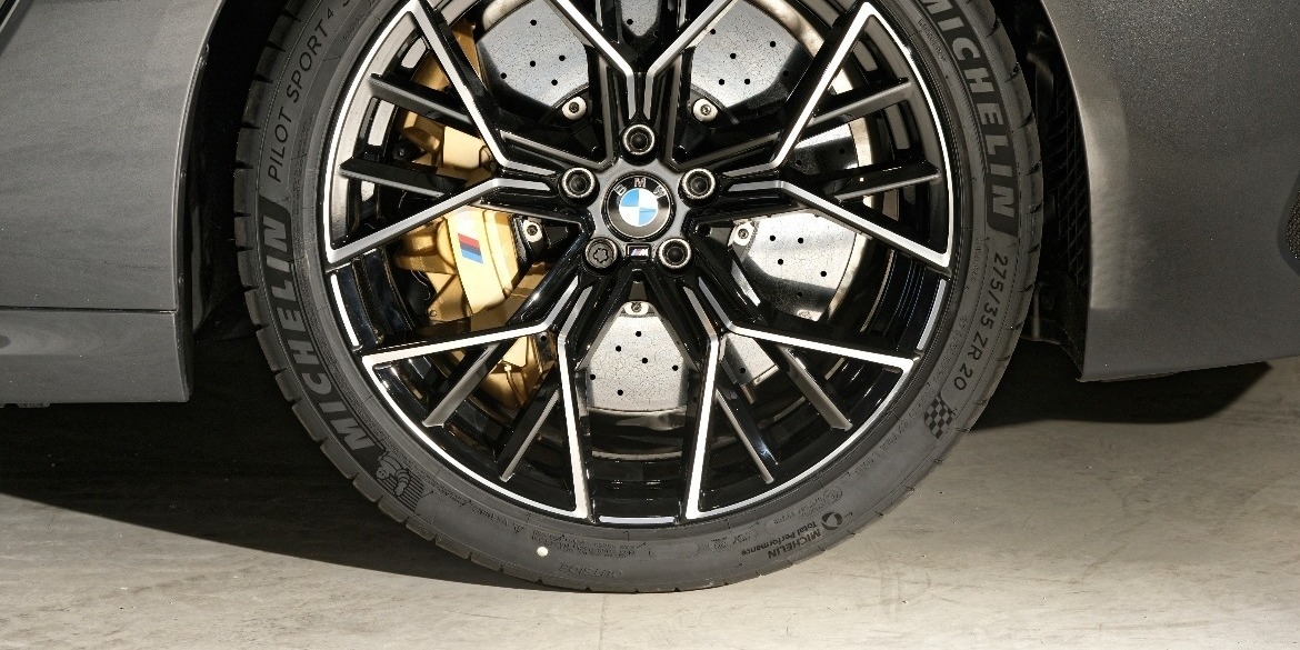 BMW tyres