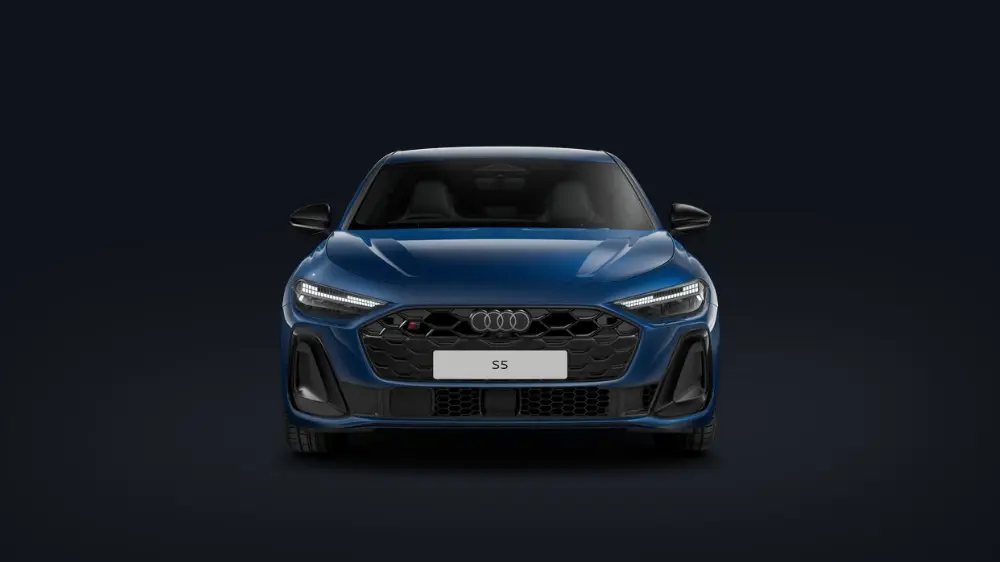 Featured Content Block S5 Saloon Block 4 03