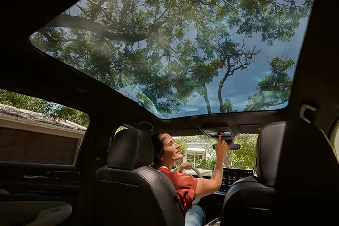 Components-Gallery-Carousel-NCMP-700x466-Desktop-VW-ID7-3