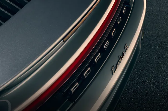 Gallery Carousel 911 Turbo S Block 5 02