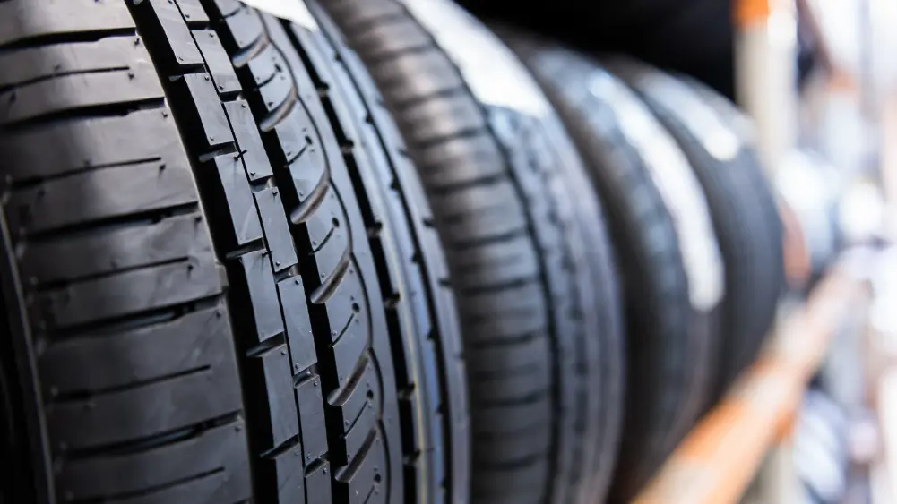 DS 3719 Q3 Toyota Tyre Offer Assets Promo Scrolling Banner Desktop 1000X562