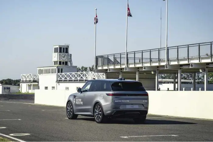 RR Sport EV (3)