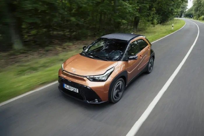 DS 2641 Components Gallery Carousel X Hybrid 01 Gallery Carousel 700X466