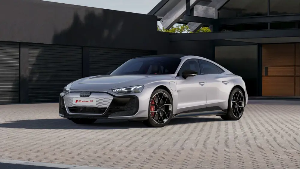 Featured Content Block RS E Tron GT Performance Block 4 01