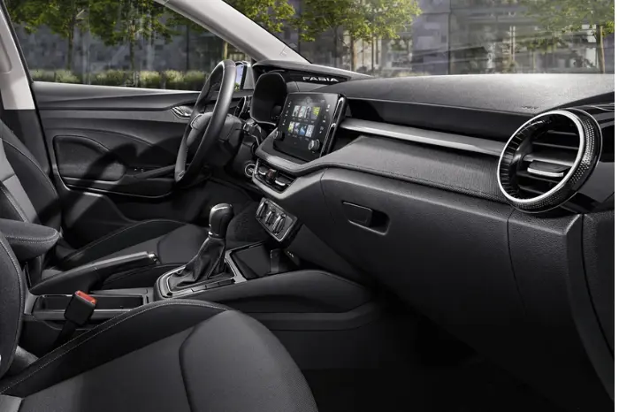 Gallery Carousel Fabia Hatch Block 5 01