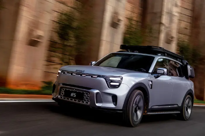 Components Gallery Carousel Desktop 700X466 03