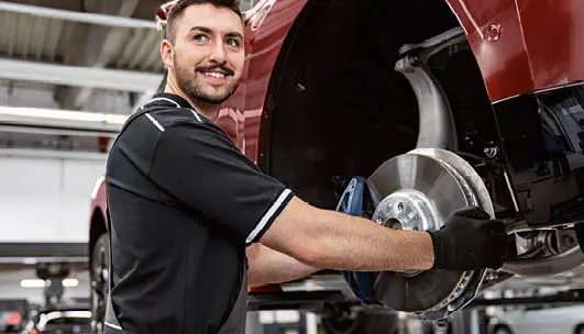 1710709786 Q4 2024 BMW Service&Repairspage Servicingoffers