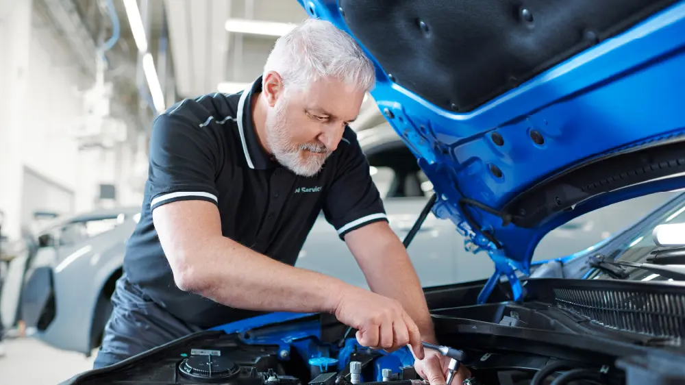 Promo Scrolling Banner Desktop 1000X562 BMW 02