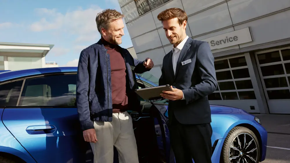 Promo Scrolling Banner Desktop 1000X562 BMW 01