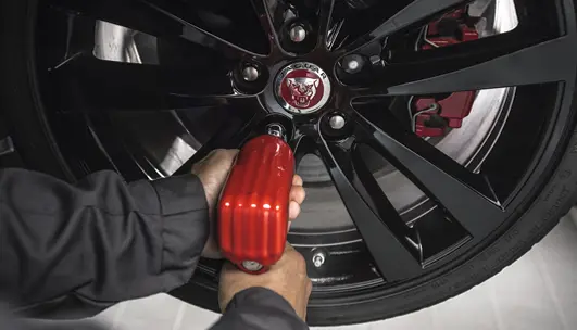 Components-CTA-Panels-531x304-Desktop-Jaguar-Service-2