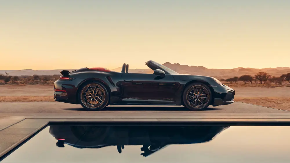 Featured Content Block 911 Turbo S Cabriolet Block 2