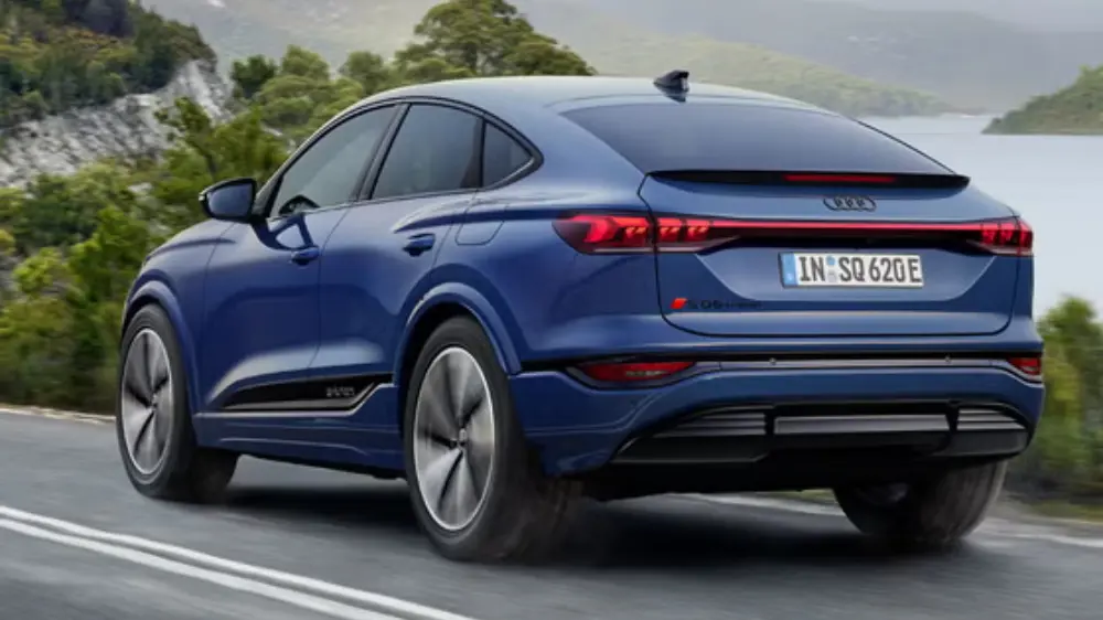 Featured Content Block SQ6 Sportback E Tron Block 2