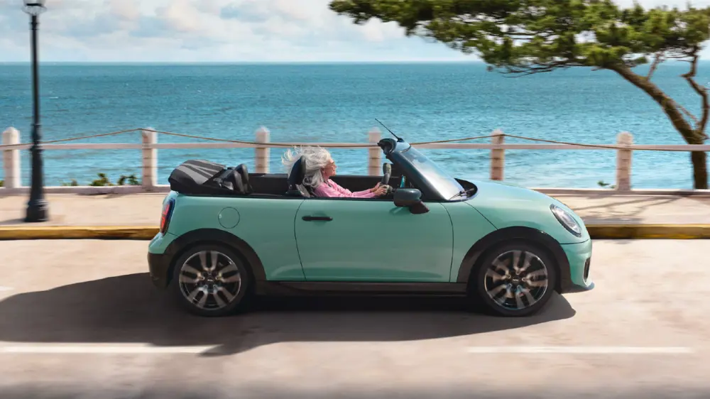 Featured Content Block MINI Cooper Convertible Block 6
