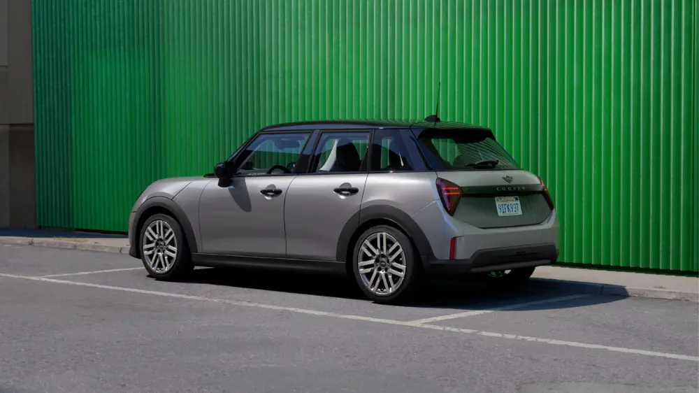 Featured Content Block MINI Cooper 5 Door Block 2