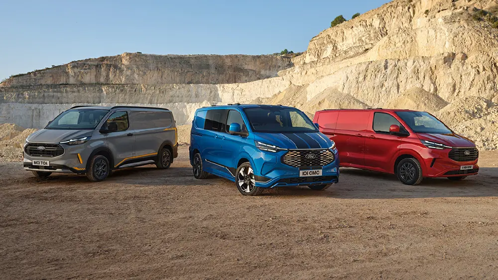 DS 3825 Ford CV August Test Drive Campaign Promo Scrolling Banner Desktop 1000X562 Plain Image 1