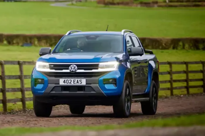 Gallery Carousel Amarok Block 5 02