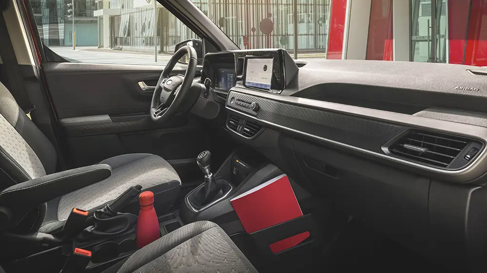 Components Featured Content Block Desktop 1000X562 Ford Interior 2