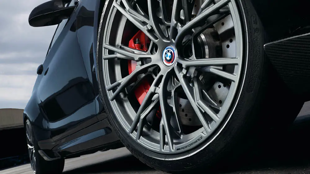 1711421252 Q4 2024 BMW Wheelalignment Image1