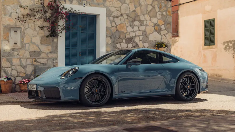 Featured Content Block 911 Carrera Block 6