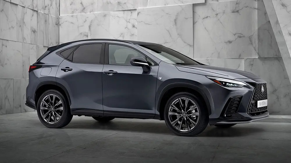 Promo-Scrolling-Banner-1000x562-Desktop-Lexus-New-NX