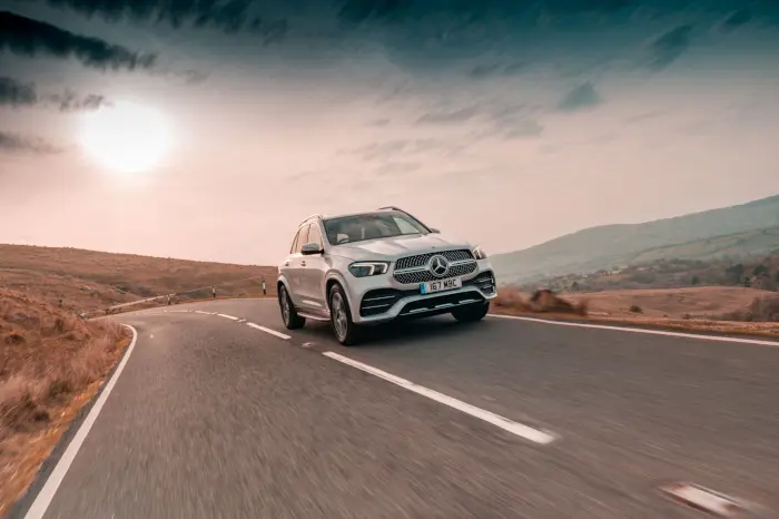 Mercedes-GLE-C1-700x466