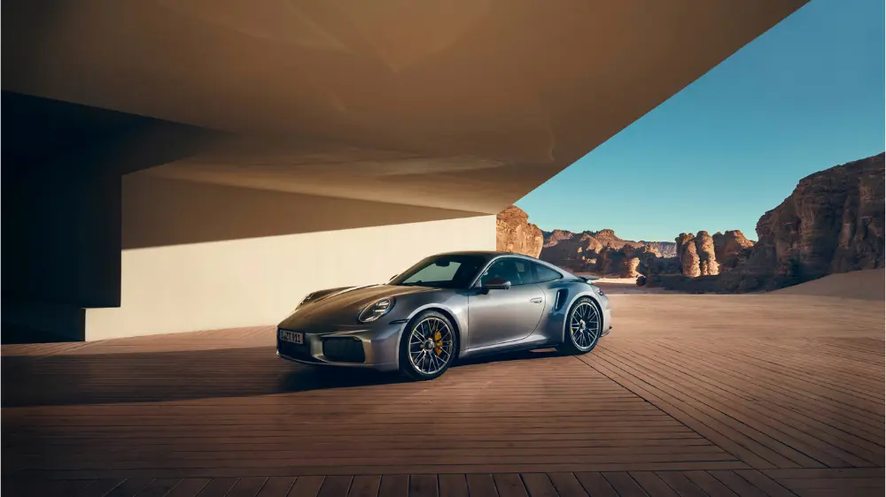 Featured Content Block 911 Turbo S Cabriolet Block 6