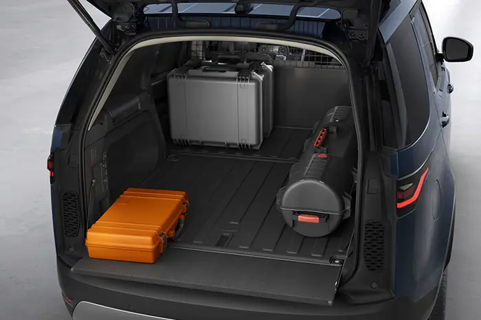 Components Gallery Carousel Desktop 700X466 Lr Disco Commercial4