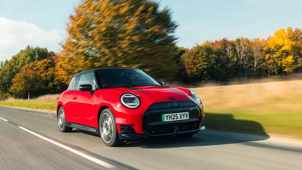 Featured Content Block MINI Cooper 3 Door Block 6