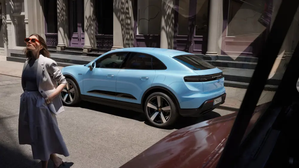 Featured Content Block Macan Electric Block 6