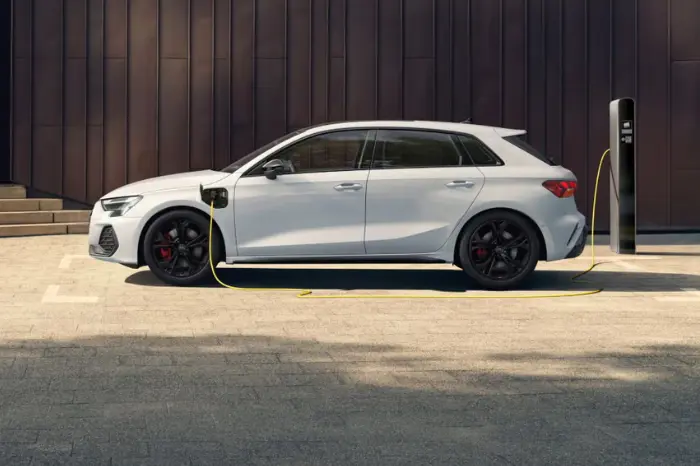 Gallery Carousel A3 Sportback TFSI E Block 5 01