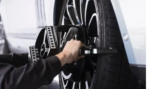 Land-Rover-3-plus-servicing-501x304