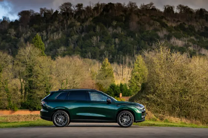 C10 Components Gallery Carousel Desktop 700X466 3 1