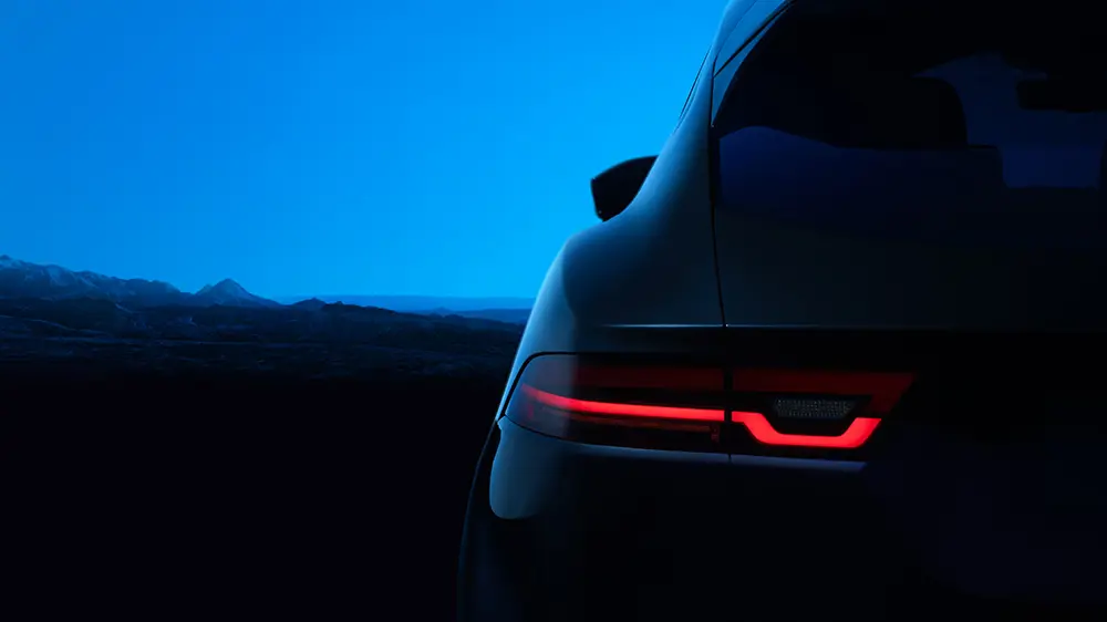 Components-Featured-Block-Content-1000x562-Desktop-Jaguar-24MY-E-PACE-2