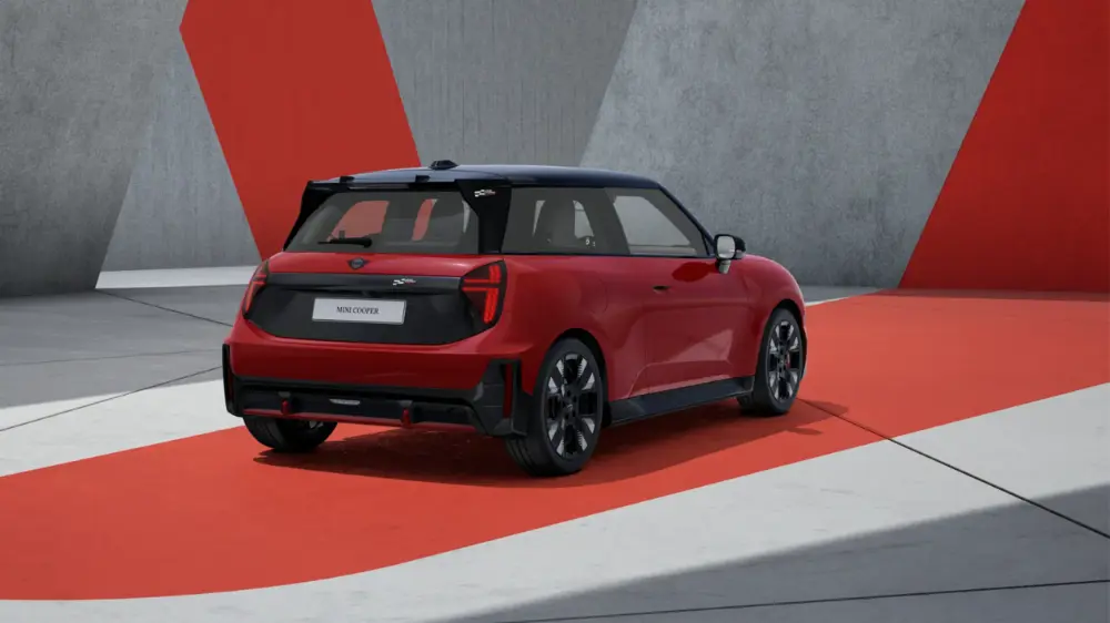 Featured Content Block MINI John Cooper Works Electric Block 4 02