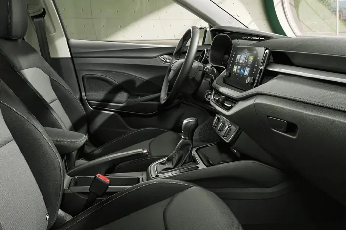 Gallery Carousel Fabia Hatch Block 7 02
