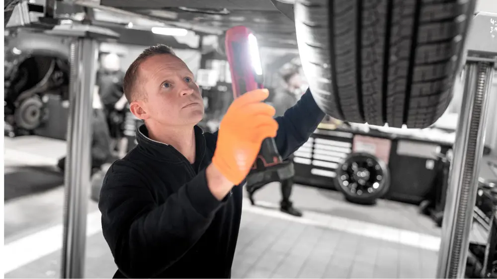 Group 1 MOT No Logo 01