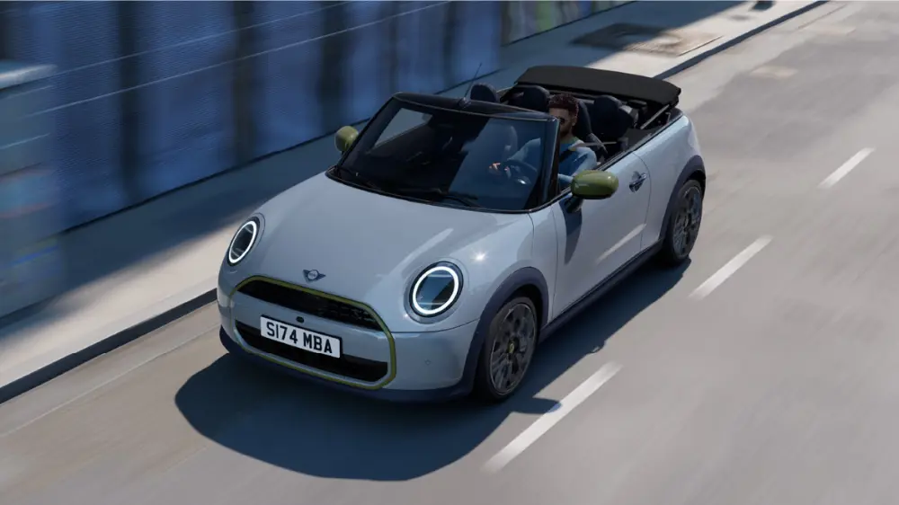 Featured Content Block MINI COOPER CONVERTIBLE PAUL SMITH EDITION Block 2