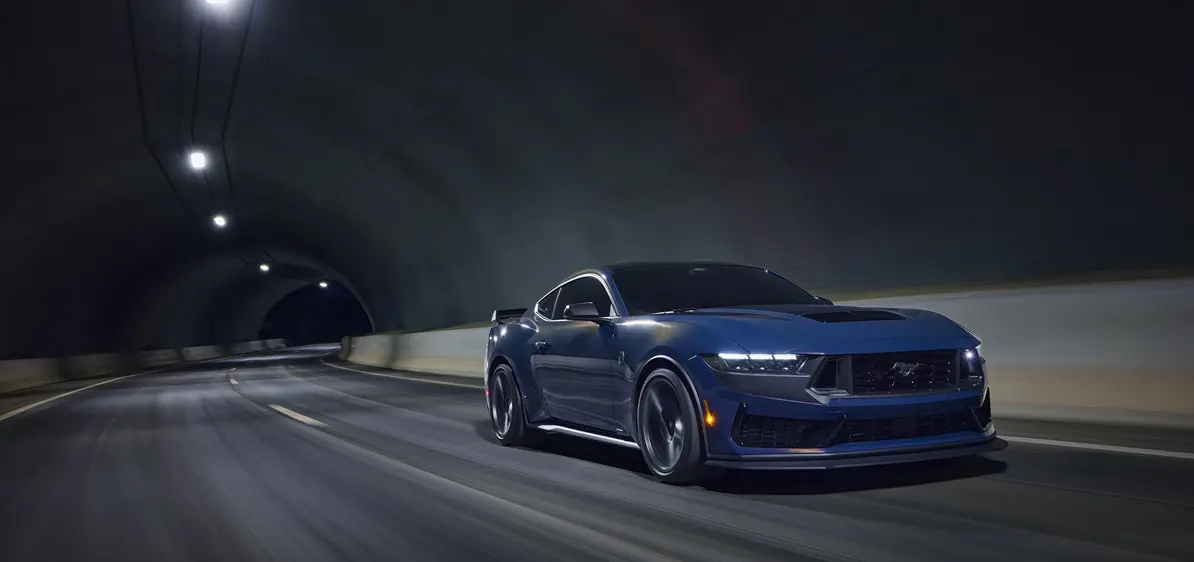 Mustang Dark Horse FB (1)