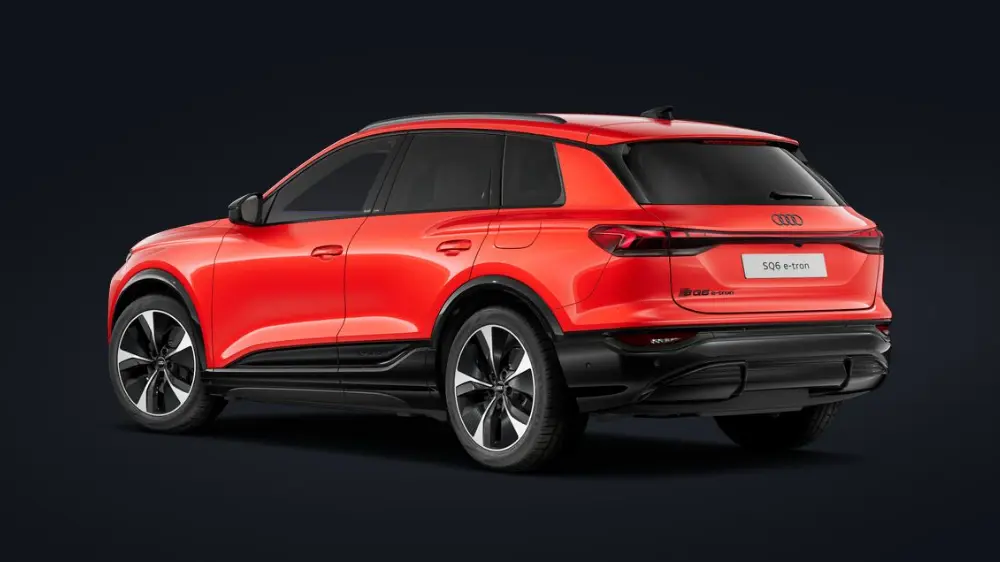 Featured Content Block SQ6 SUV E Tron Block 4 02