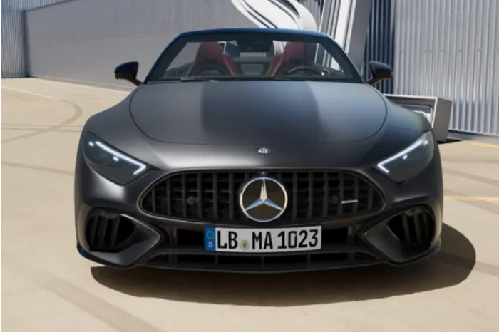 Gallery Carousel Mercedes AMG SL Roadster Block 5 01