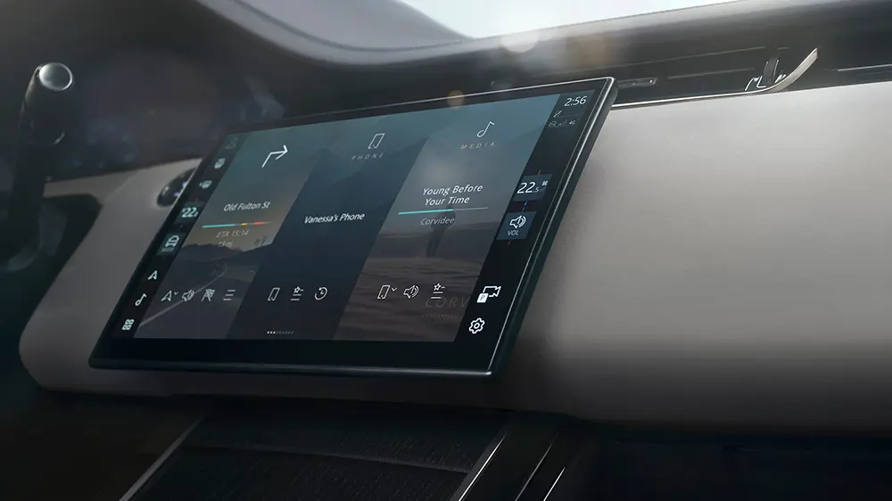 Components Featured Block Content 1000X562 Desktop Land Rover 25MY Range Rover Evoque EDITION F34 Santorini Black I2