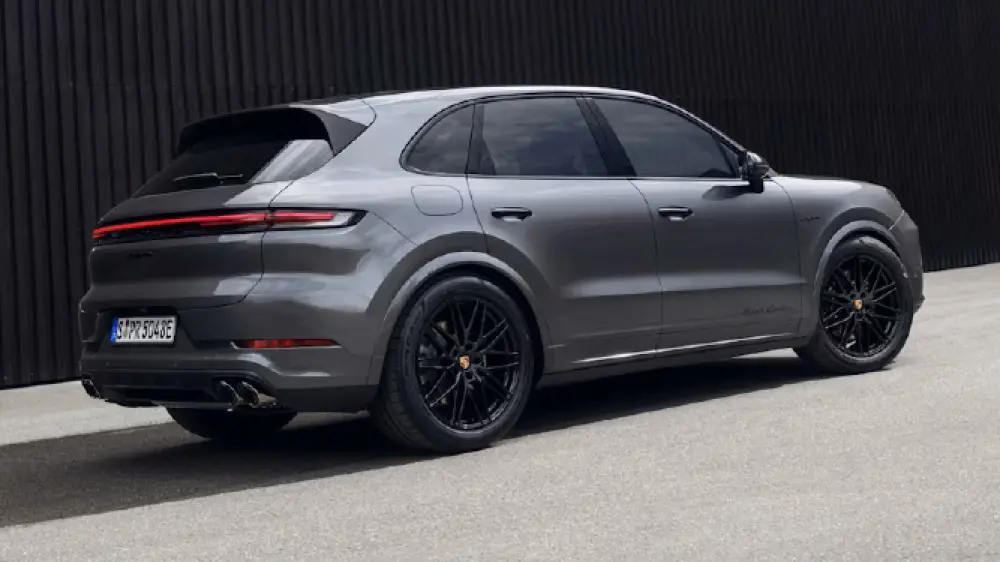 Components Featured Content Block Desktop 1000X562 Porsche Cayenne 4